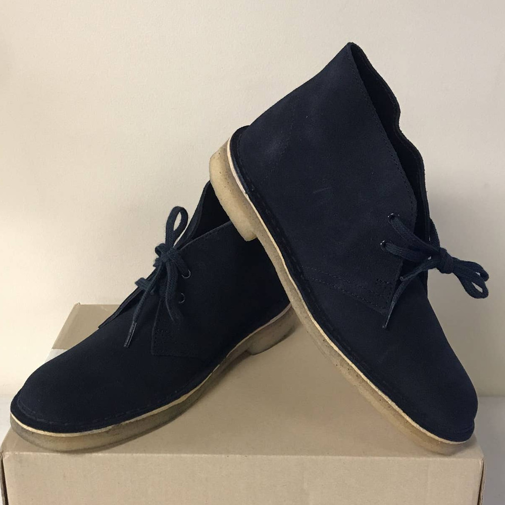 Clarks Women's Size 6 M Desert Boots, Dark Navy Suede